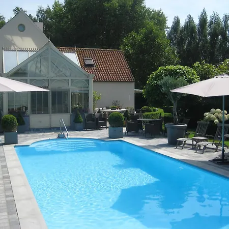 Hotell Boutique Het Bloemenhof 3*