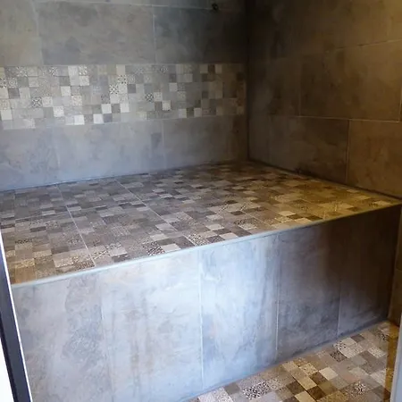 Boutique Het Bloemenhof Ξενοδοχείο Μπριζ