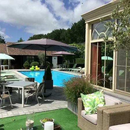 Boutique Het Bloemenhof Μπριζ